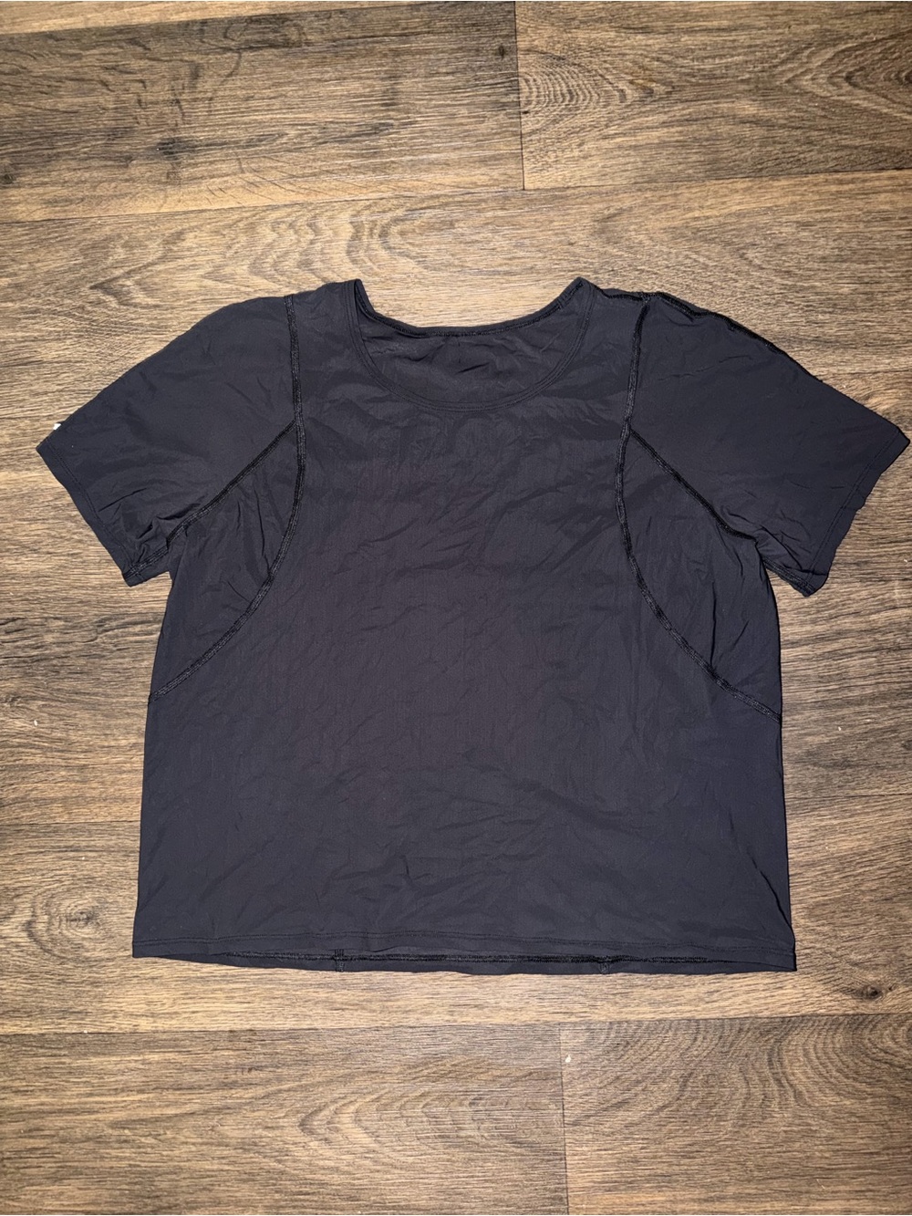 Lululemon Athletica Outrun the Heat Short Sleeve Crop Top Black Women’s Size 6